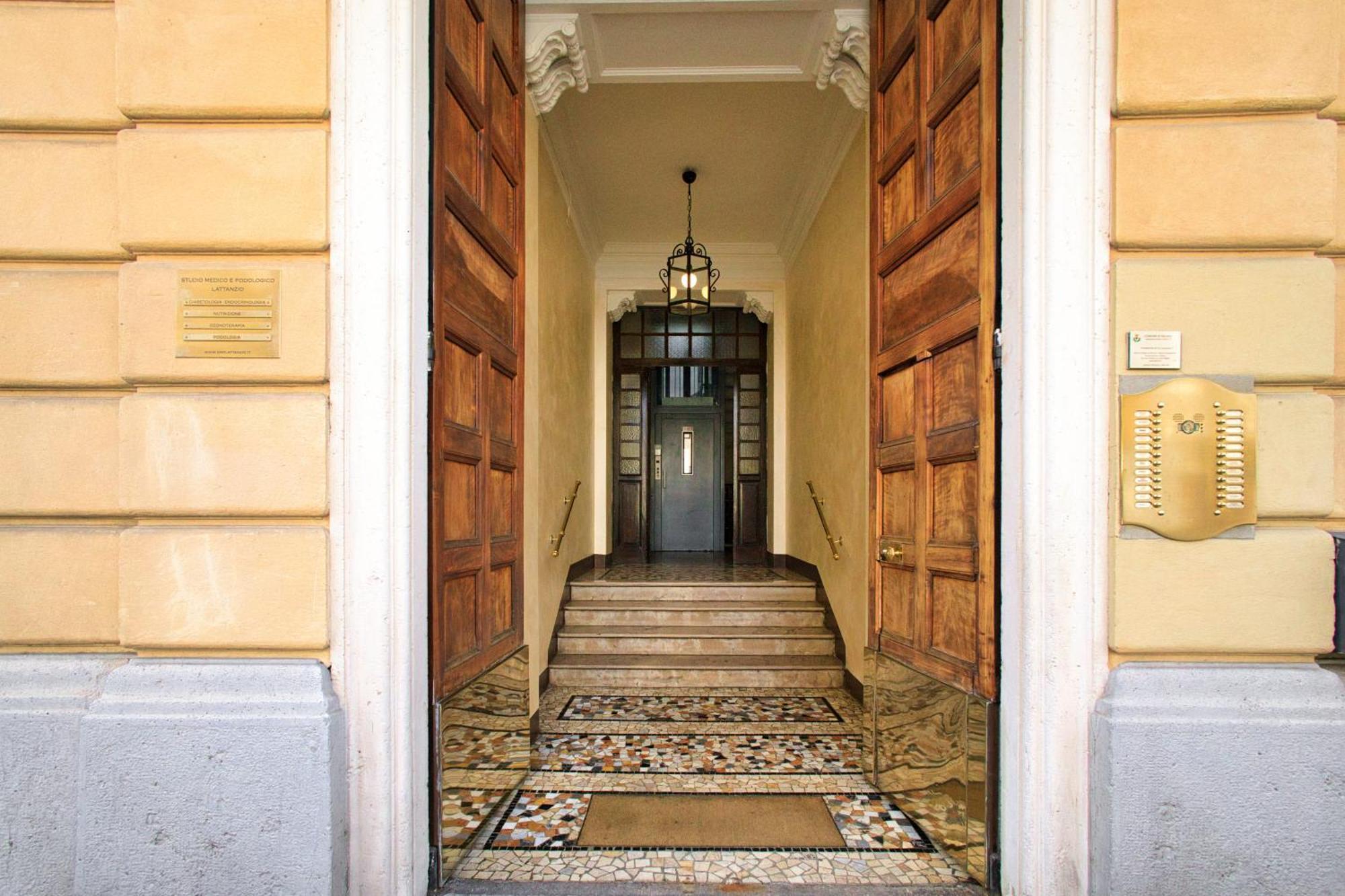 Lattanzio Charming Suite - Porta Romana Mm3 Milan Bagian luar foto