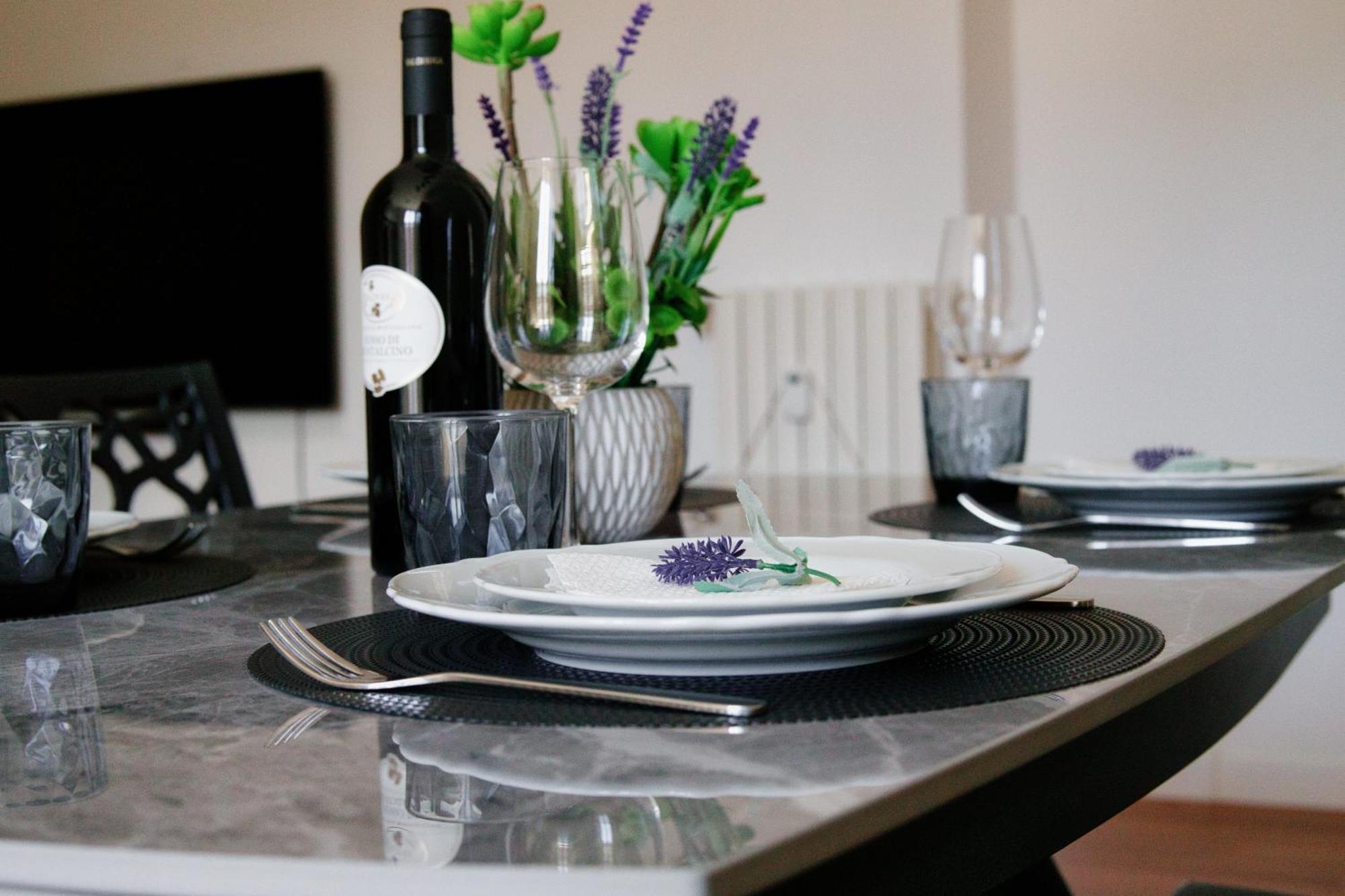 Lattanzio Charming Suite - Porta Romana Mm3 Milan Bagian luar foto